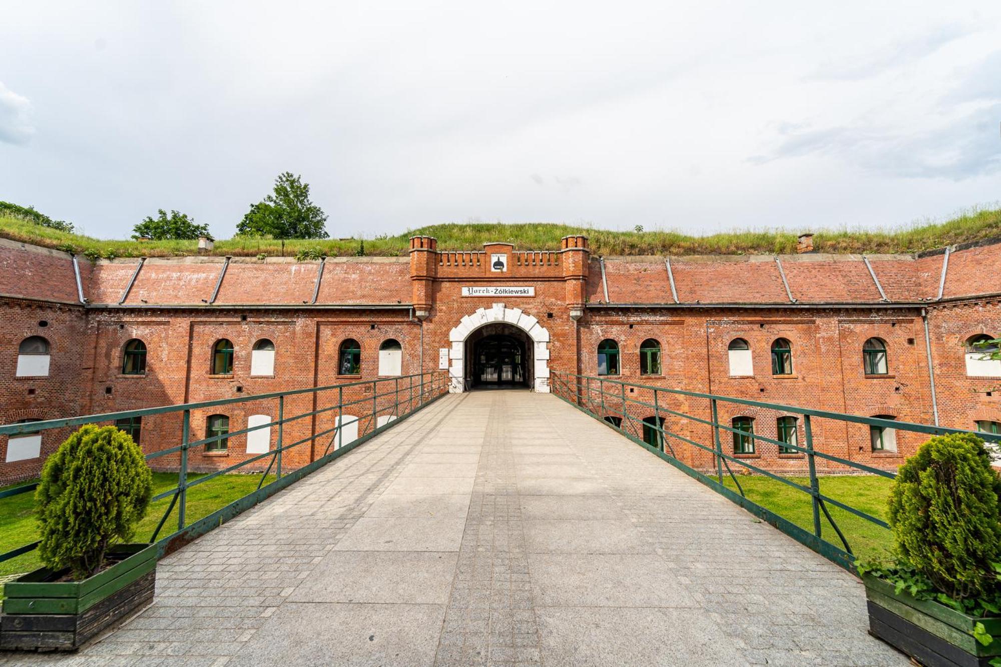 Twierdza Torun - Fort IV Exteriör bild